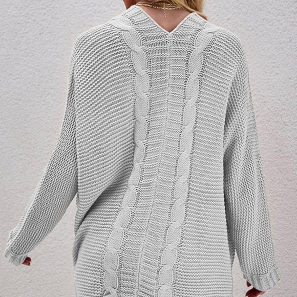 LIGHT GREY CABLE KNIT SWEATER - Picture 3 of 3